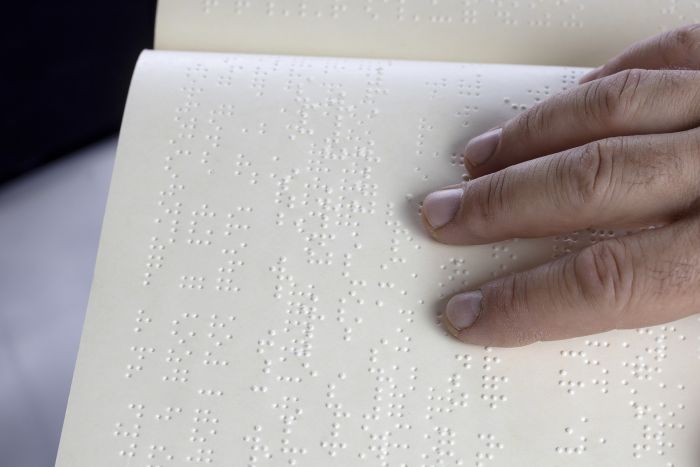 Foreword Polar Condense Cine a inventat codul Braille - Dailyrenate.ro
